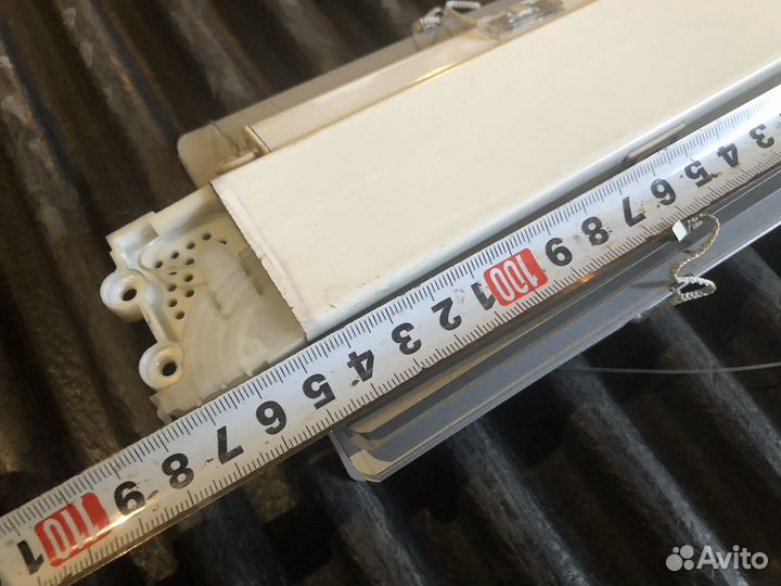 Жалюзи горизонтальные