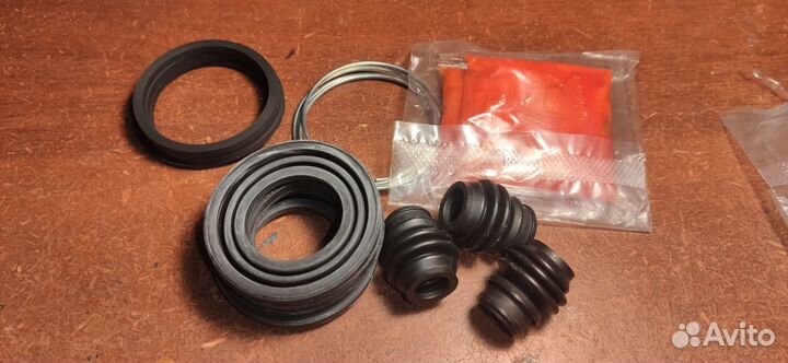 Ремкомплект тормозного суппорта Subaru