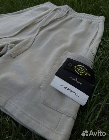 Мужские шорты stone island новые