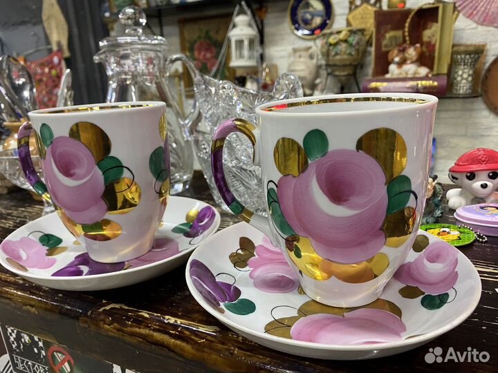 Фарфоровые чашки