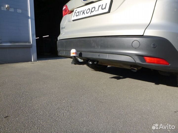 Фаркоп Трейлер для Ford Foсus (универсал) 2011-201