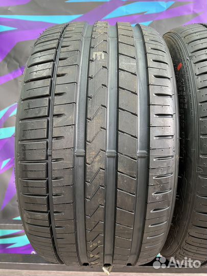Falken Azenis FK-510 255/35 R18