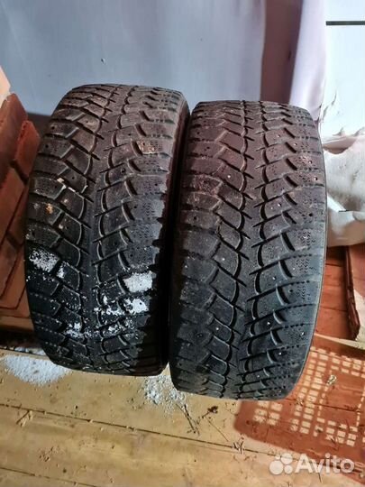 Kumho I'Zen Wis KW19 235/55 R17