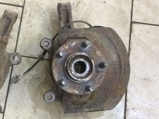 Кулак поворотный левый nissan x-trail t31