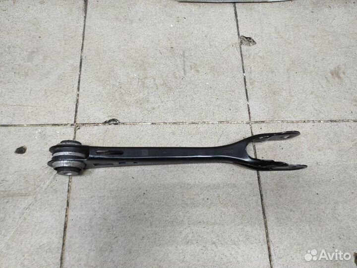 Рычаг подвески нижний задний правый Bmw 5-Series