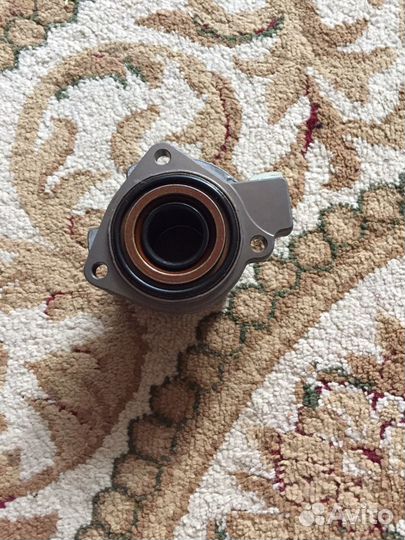 Выжимной подшипник