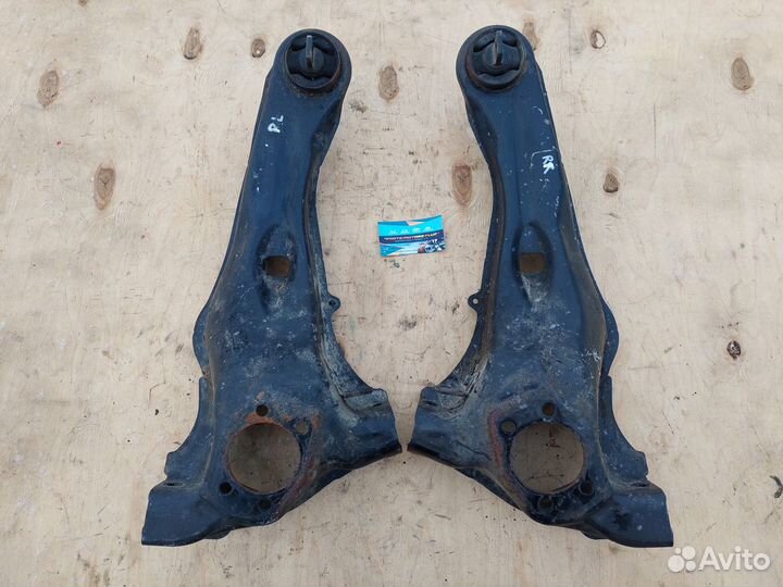 Рычаг задний правый продольный Мицубиси Лансер 10