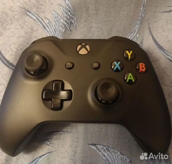 Геймпад Xbox One +Кабель