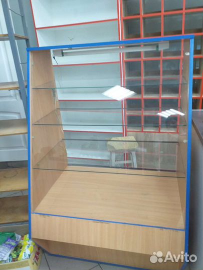 Стеллаж с подсветкой