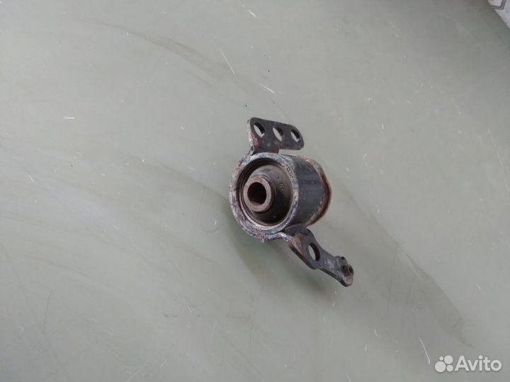 Кронштейн Toyota