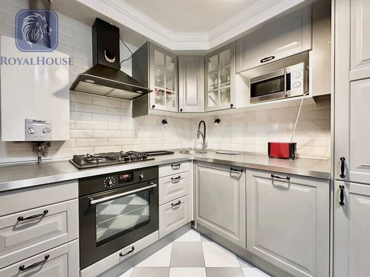 2-к. квартира, 55 м², 3/5 эт.