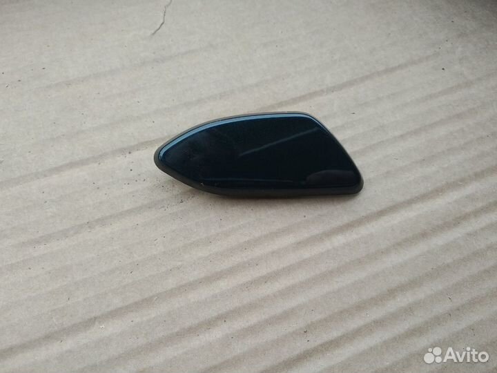 Toyota RAV4 12-16 Крышка омывателя фар правая