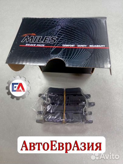 Тормозные колодки задние на Hyundai Solaris