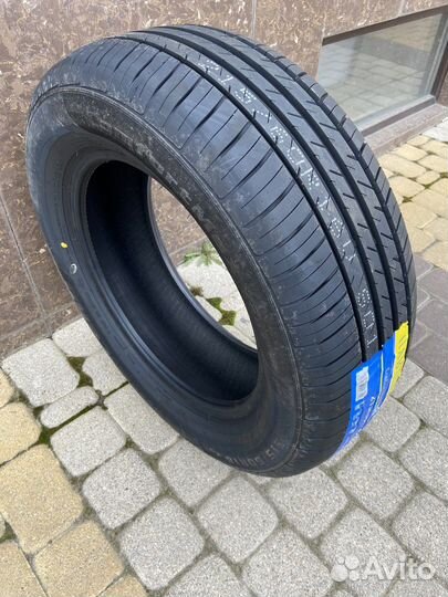 Habilead ComfortMax S801 215/60 R16 95V