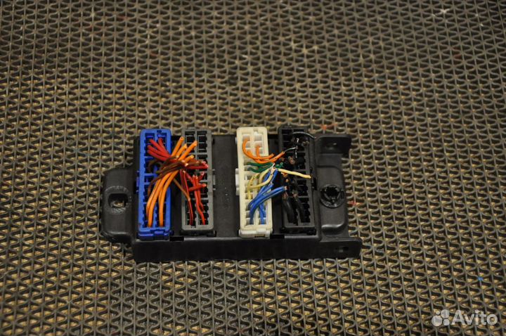 Блок разъемов KIA sorento BL