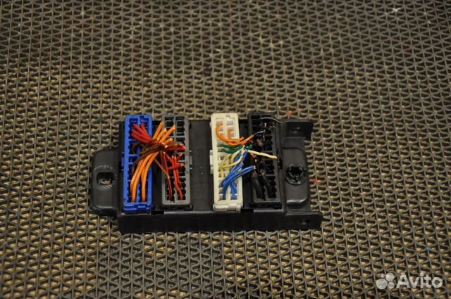 Блок разъемов KIA sorento BL