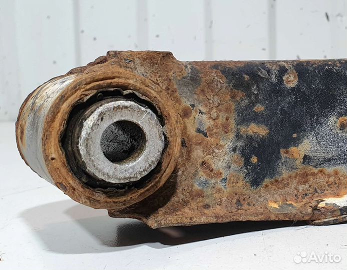 Рычаг задний нижний Mercedes Benz W202, W210 W124