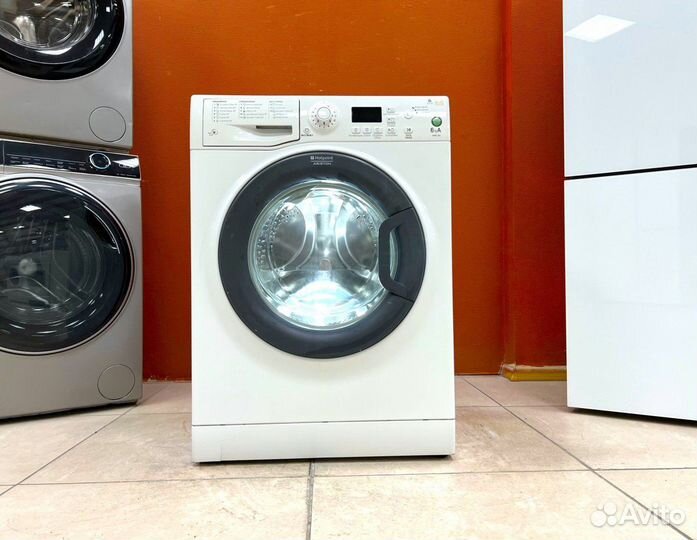 Стиральная машина узкая б/у Ariston. На гарантии