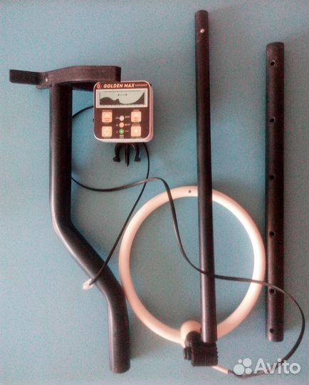 Металоискатель Golden Max