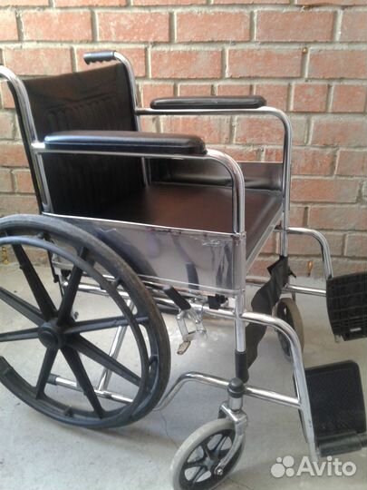 Инвалидная коляска складная бу