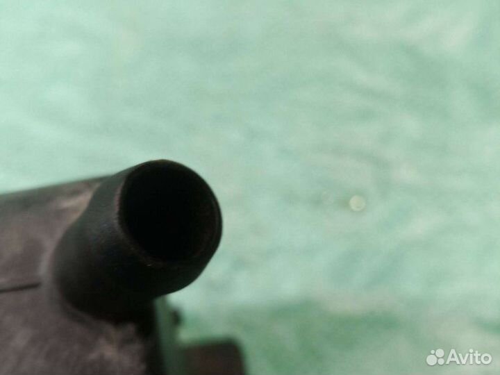 Бачок гидроусилителя Volkswagen Golf 3