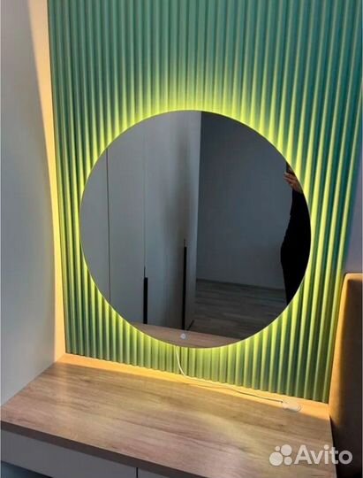 Круглое зеркало с подсветкой 70