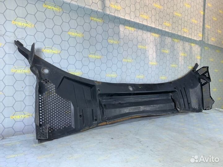 Жабо Opel Vectra B 1996