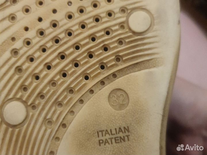 Ботинки демисезонные 32