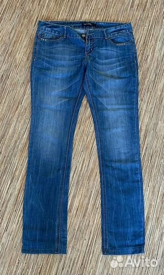 Джинсы
