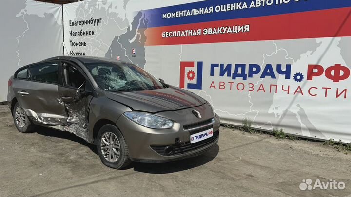 Усилитель переднего бампера Renault Fluence 620360