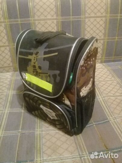 Портфель школьный