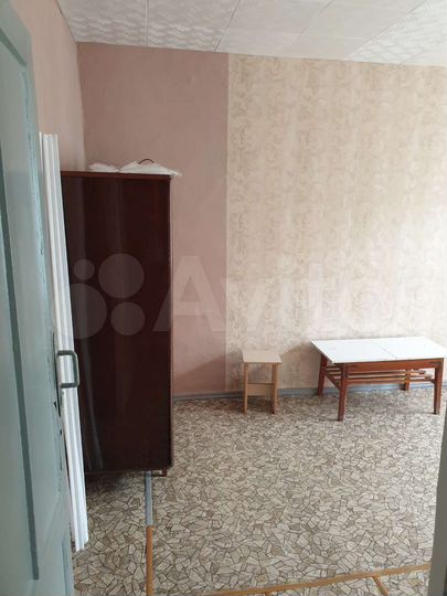 Комната 14,3 м² в 3-к., 2/2 эт.