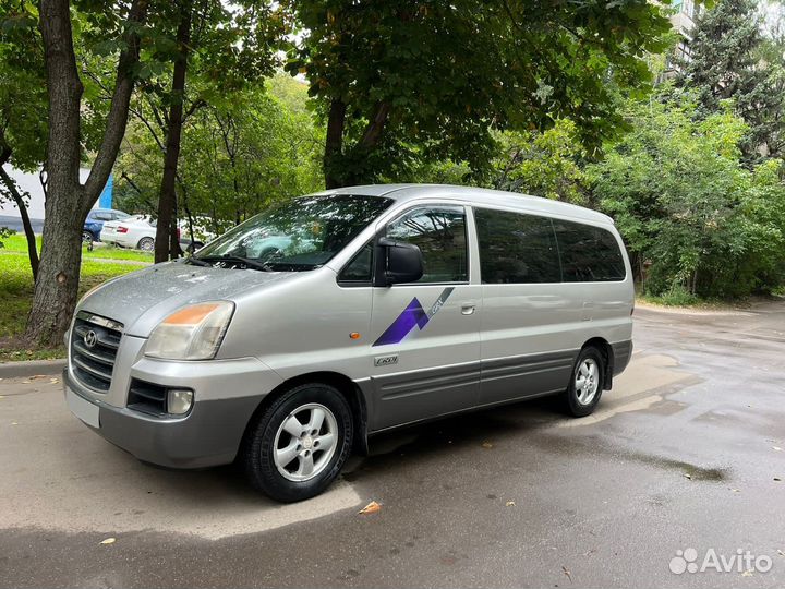 Hyundai Starex 2.5 AT, 2006, 193 300 км