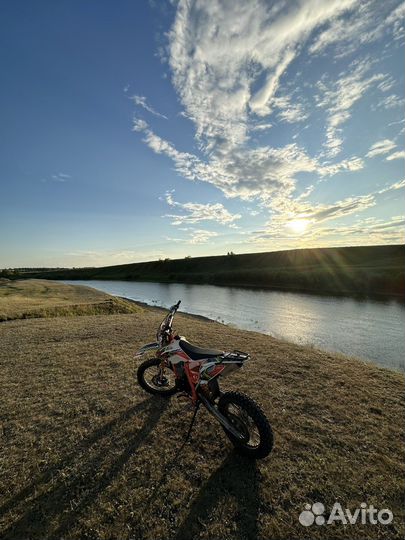 RegulMoto Athlete 250