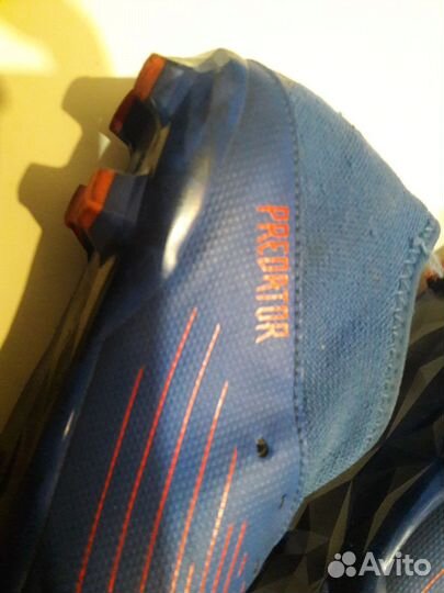 Футбольные бутсы