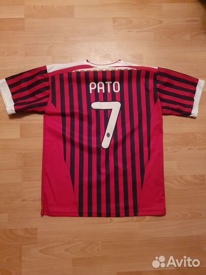 Футбольная форма ретро милан