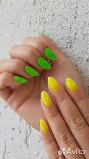 Маникюр и педикюр