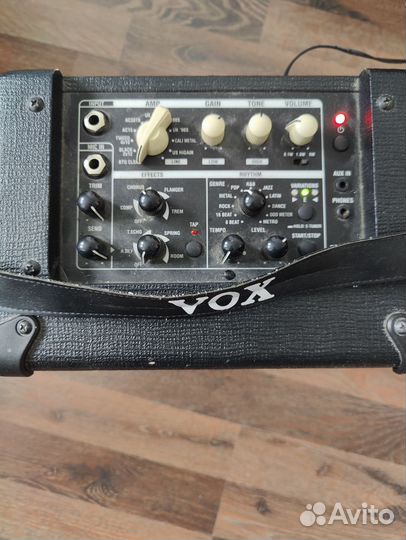 Комбоусилитель vox mini rhythm 5
