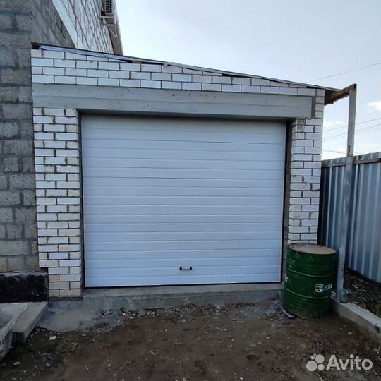 Ворота для гаража секционные в Казани