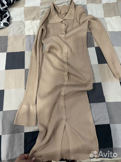 Платье трикотажное