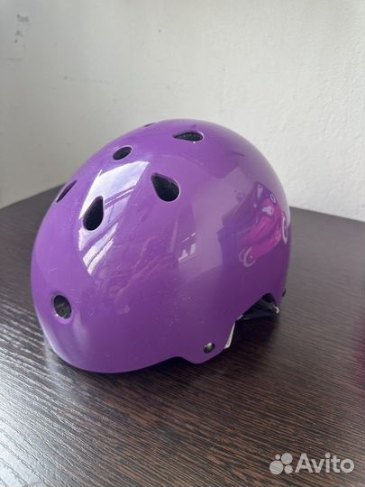 Роликовые коньки