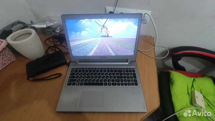 Lenovo z500