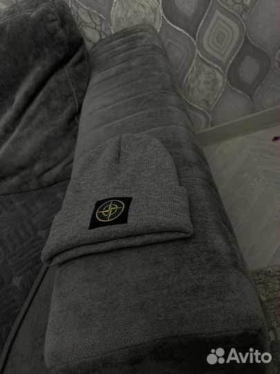 Шапка stone island