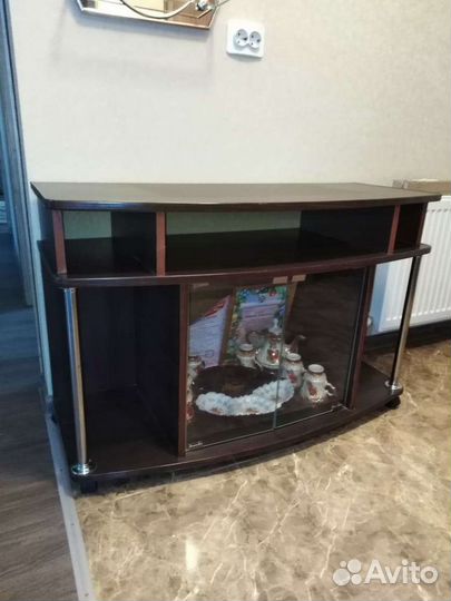 Тумба под телевизор