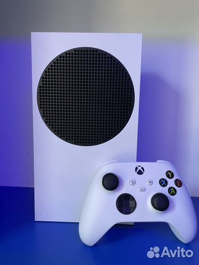Xbox Series S +много игр