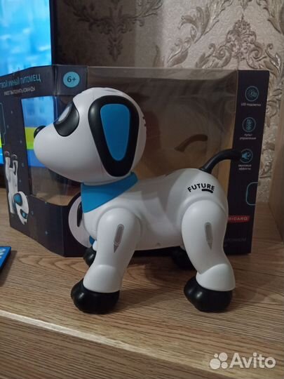 Робот щенок