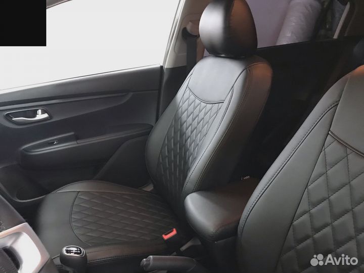 Авточехлы Тойота Виш