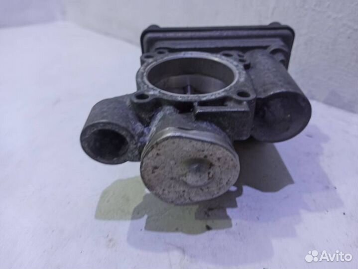 Дроссельная заслонка Mercedes W414 Vaneo