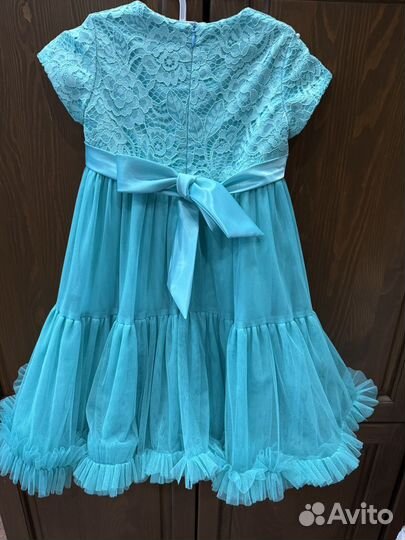 Платье праздничное 104