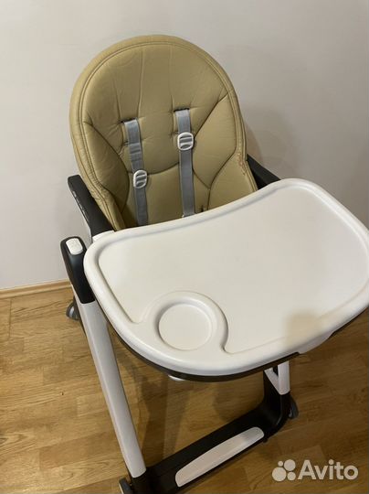 Стульчик для кормления Peg Perego Siesta Follow Me